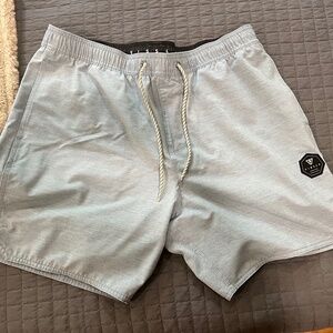 Men’s Vissla draw string swim shorts size XL light blue